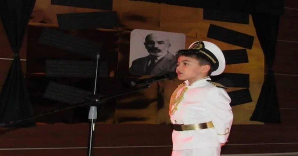 Çözüm Kolejinde İstiklal Marşını En Güzel Okuma Yarışması Düzenlendi