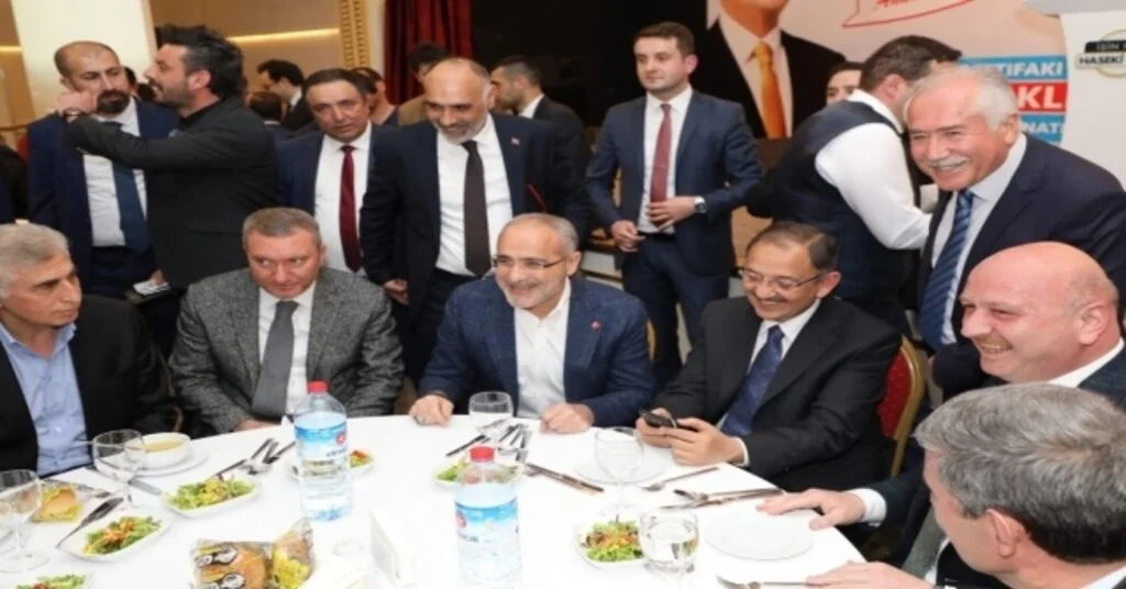 Cumhur İttifakı Ankara Büyükşehir Belediye Başkan Adayı Mehmet Özhaseki: 15 Temmuzda Gördük, Binlerce Yiğit Çıktı Ortaya