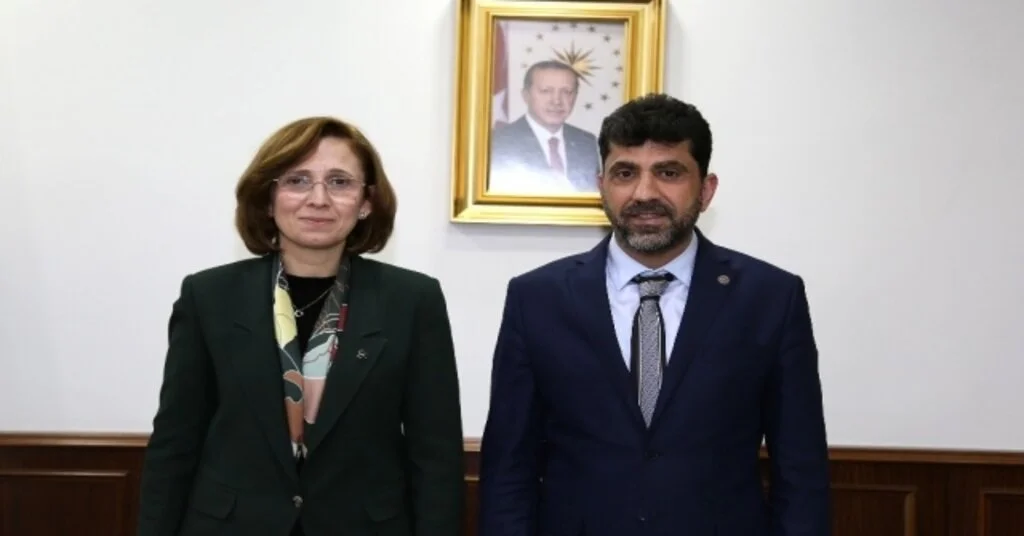 Deniz Depboylu Ve Ökkeş Demirden Rektör Aldemire Ziyaret
