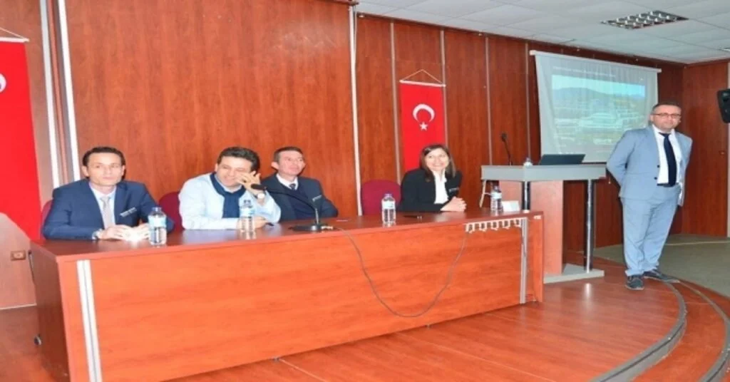 Didimde Geleceğin Turizmcileri Kariyer Günlerinde İşletmelerle Bir Araya Geldi