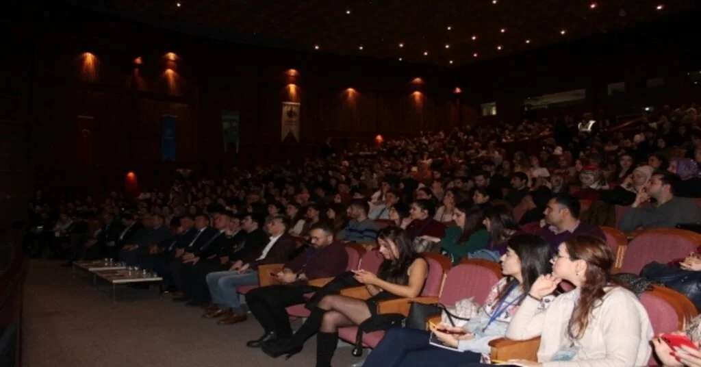 Doğan Cüceloğlu, Rehber Öğretmenleriyle Bir Araya Geldi