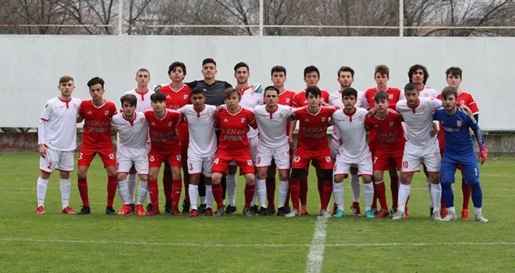 'Dört dörtlük U17'