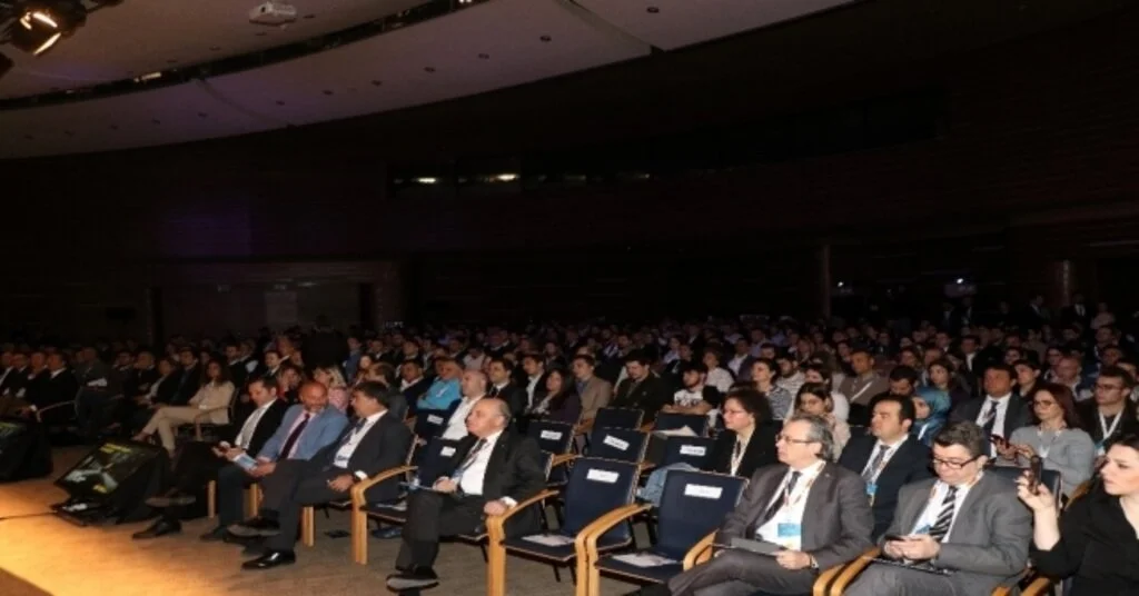 E-İhracat Zirvesi İle E-Ticarete Mercek