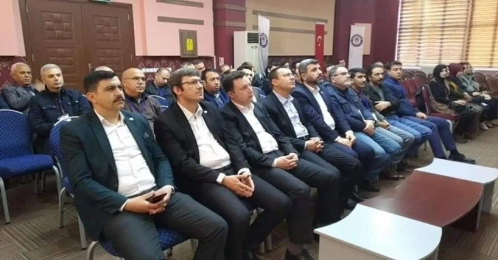 Eğitim-Bir-Senden İşyeri Temsilcilerine Teşkilat Eğitimi