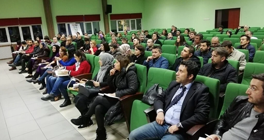 Eğitim-Bir-Sen'den Sınava Hazırlık Kursu