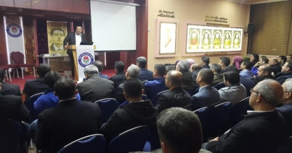 Eğitim-Bir-Senden Üyelerine Eğitim