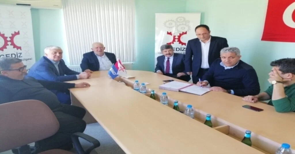 Gediz Osbde Yeni Yatırımcı İle İmzalar Aıldı