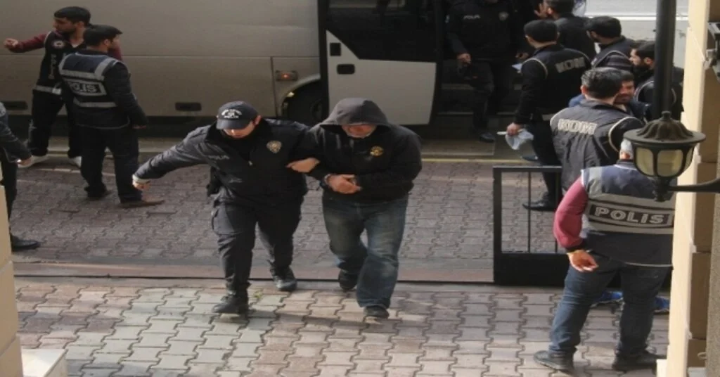 İhraç Polislere Fetö Operasyonu