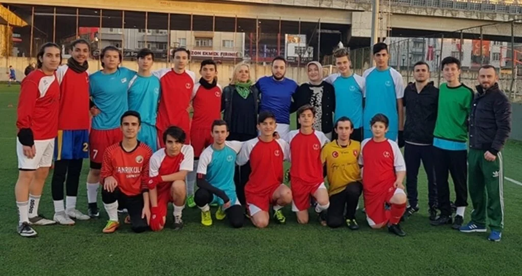 İlklerin Takımı Karşıyaka