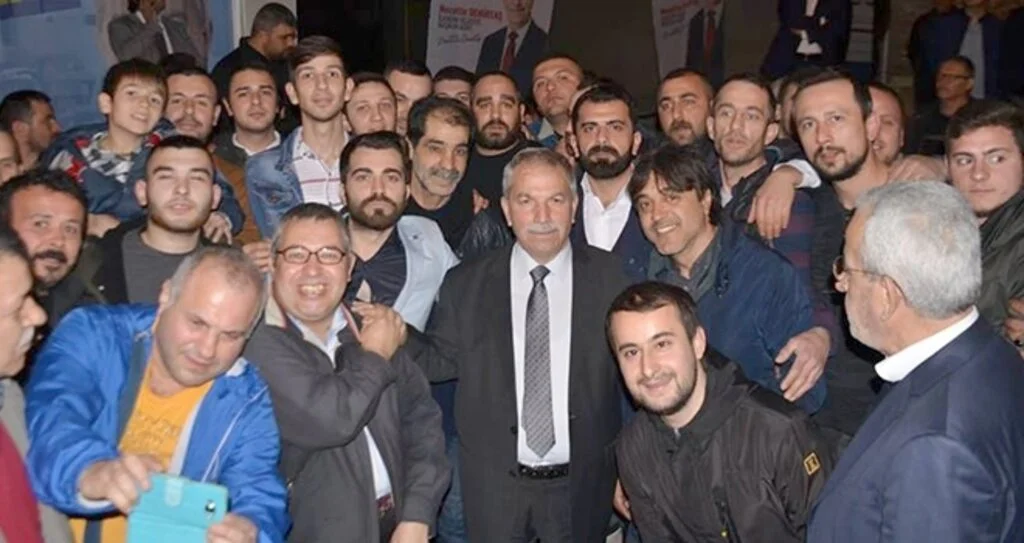 İYİ Parti İlkadım Belediye Bakan Adayı Necattin Demirtaş: Gençlerin abisi olacağım 