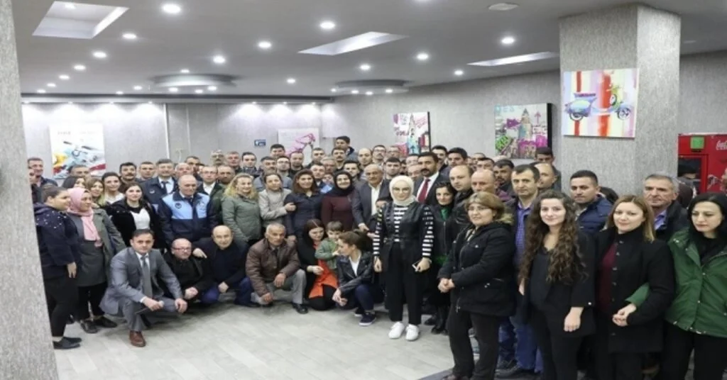 Kaman Belediye Başkanı Taluya Personeli Veda Yemeği Düzenledi