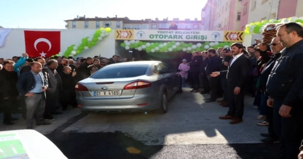 Kapalı Otopark Hizmete Girdi