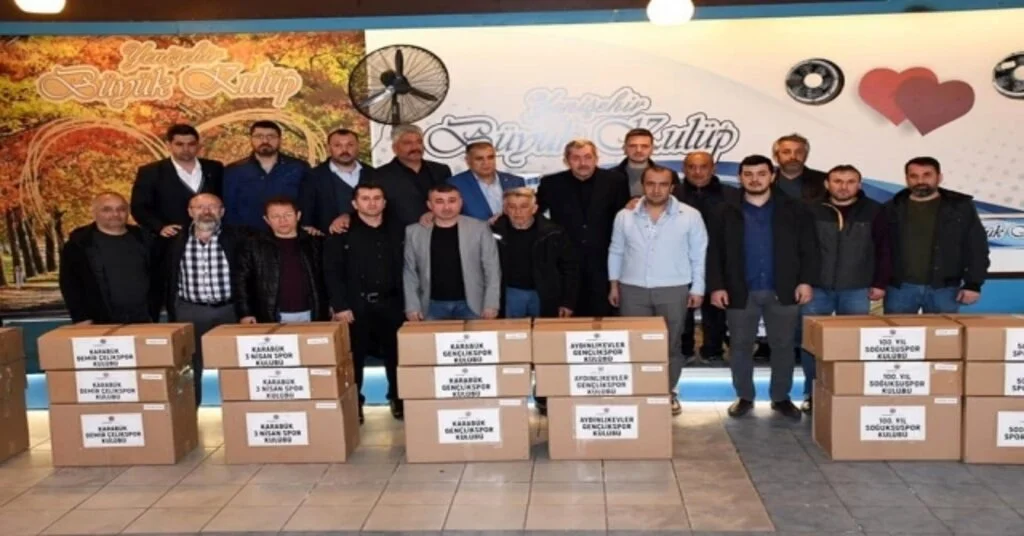 Karabük Belediyesinden Amatör Spor Kulüplerine Malzeme Desteği