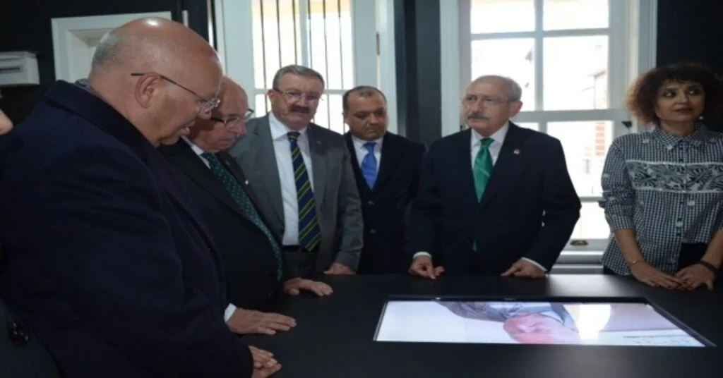 Kılıçdaroğlu Tekirdağda Müzeleri Gezdi