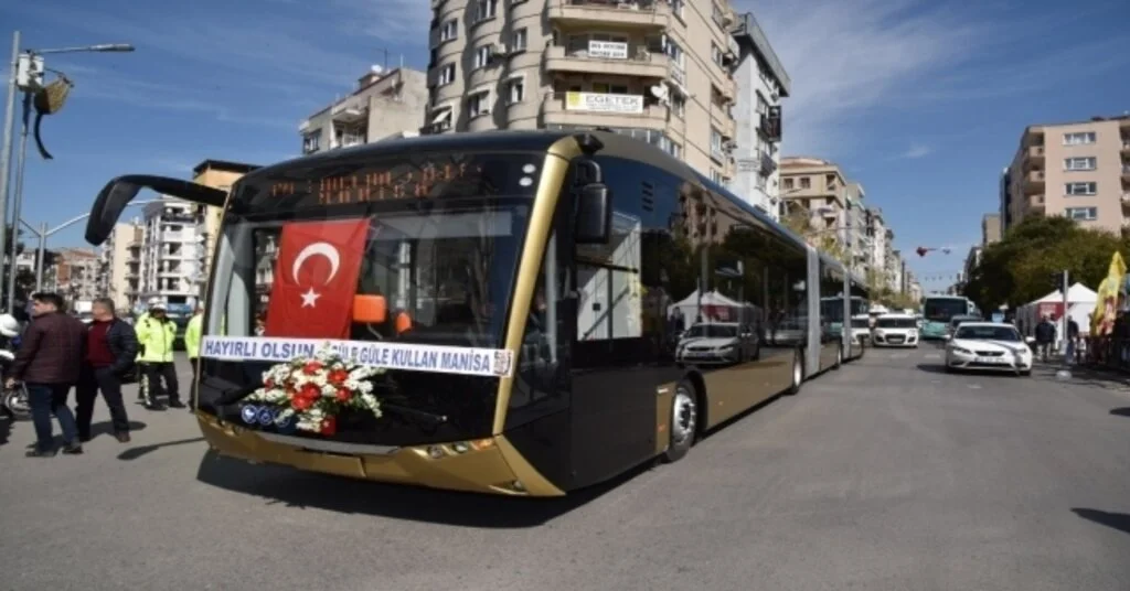 Manisaya 25 Metrelik Otobüs