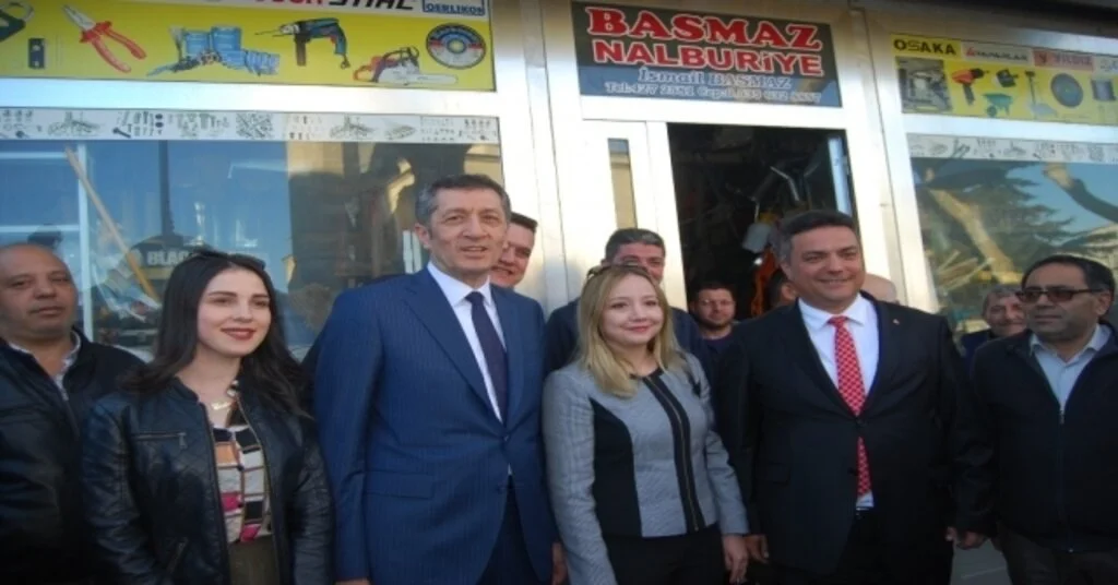 Milli Eğitim Bakanı Selçuk Malkarada Öğretmenle Buluştu