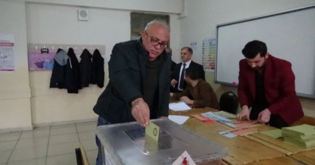 Muşta Oy Verme İşlemi Başladı