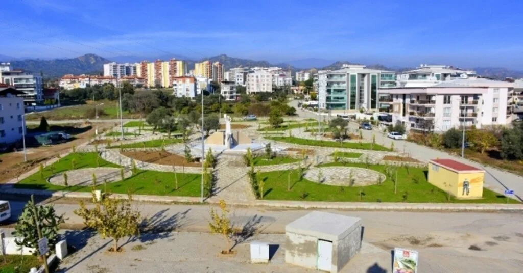 Nazillide 15 Temmuz Şehitler Parkı Açıldı