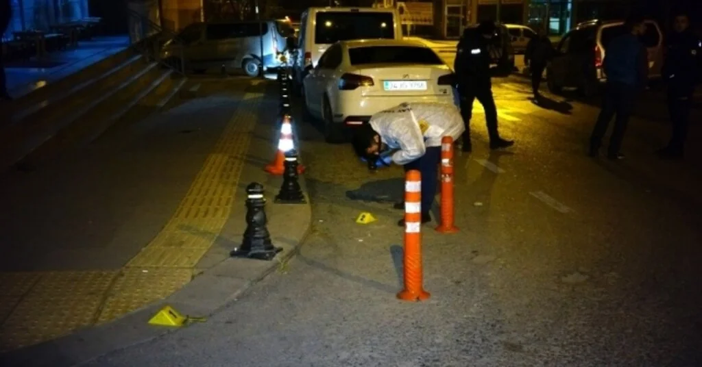 (Özel) Pendikte Yol Verme Kavgası Kanlı Bitti