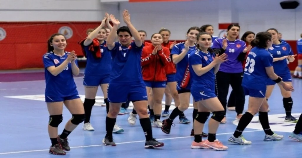 Paşanın Melekleri Yarı Finalde