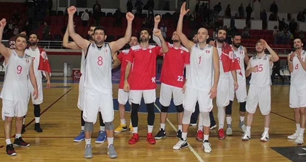 Play-Off'ta İlk Rakip Rota Koleji
