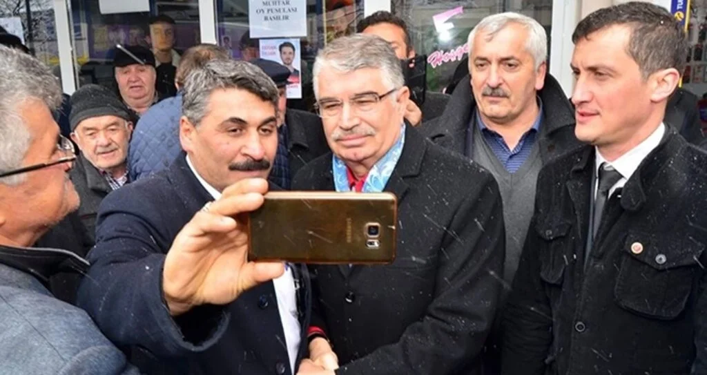Saadet Partisi Ordu Büyükşehir Belediye Başkan Adayı İdris Naim Şahin: 'Belediyeciliği Staj Yeri Zannetmeyin'