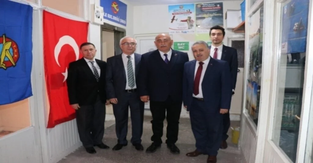 Şahin, Thkyı Ziyaret Etti