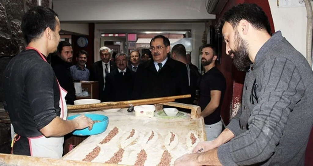 Samsun Büyükşehir Belediye Başkan Adayı Mustafa Demir: 31 Mart'ta Samsun Şahlanışa Odaklandı