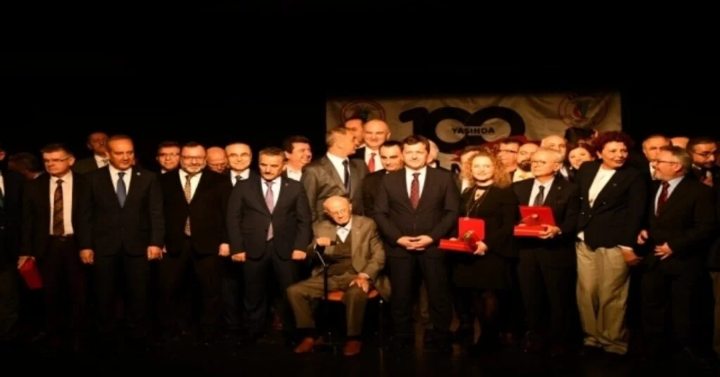 Samsun Tabip Odasından Plaket Töreni