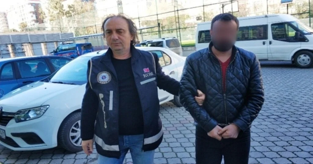 Samsunda Cinsel İçerikli Kaçak Ürünler Ele Geçirildi