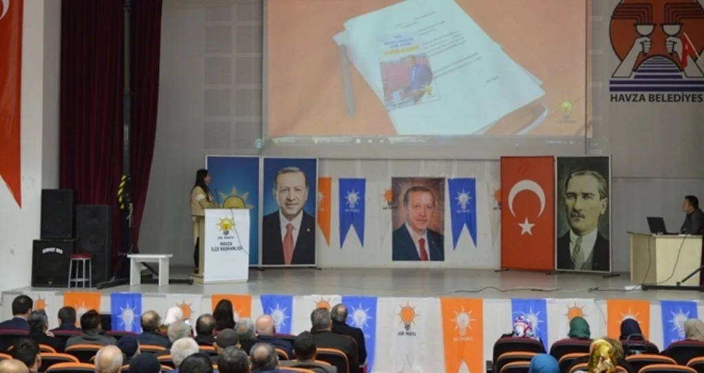 Sandık görevlilerine eğitim