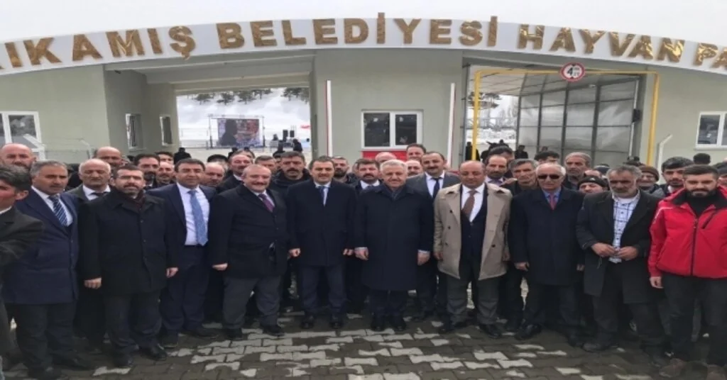 Sarıkamışta Canlı Hayvan Pazarının Açılışı Yapıldı