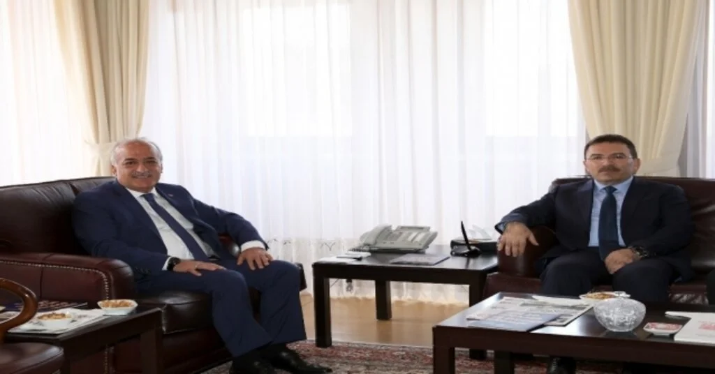 Selami Altınok, Atatürk Üniversitesinde Konferans Verdi
