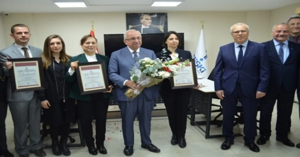 Teski Başarılarını Taçlandırdı