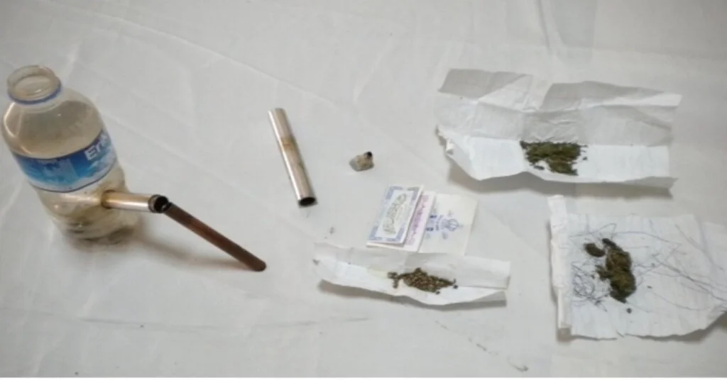 Üzerinde Uyuşturucu Çıkan 5 Kişi Gözaltına Alındı