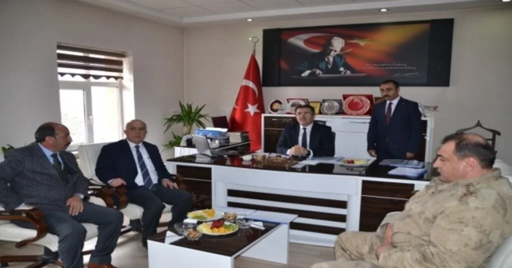 Vali Memiş Şenkayada İncelemelerde Bulundu