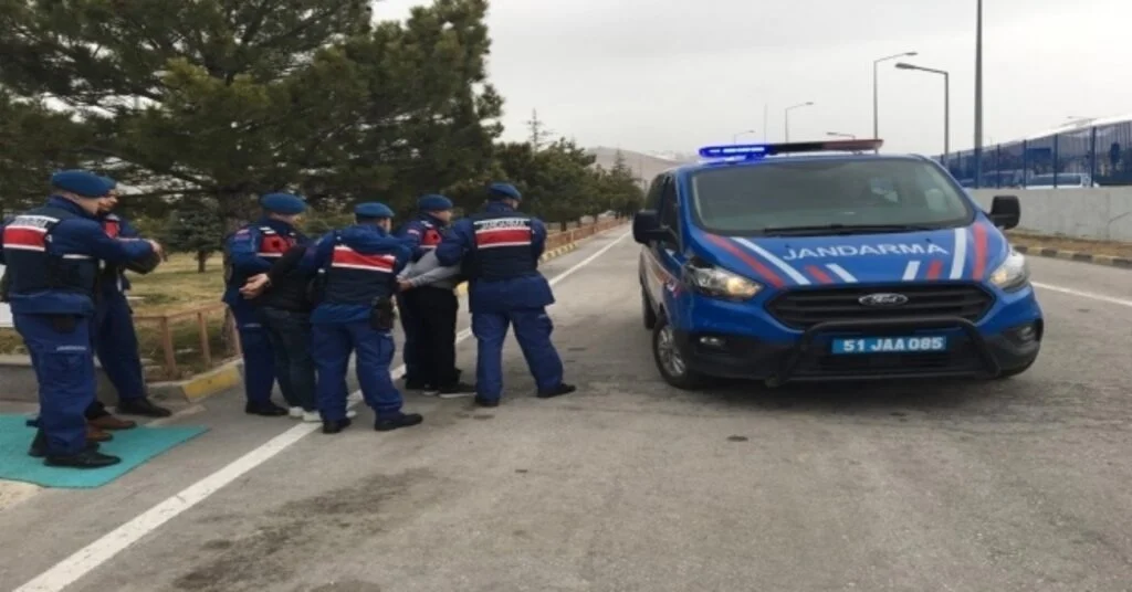 Yaşlı Karı, Kocayı Dolandıran Çete Yakalandı