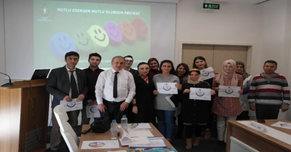 Yozgatta Hasta Hakları Sorumlularına “Etkili İletişim” Eğitimi Verildi