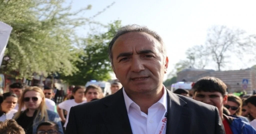 5. Sınırsız Dostluk Yarı Maratonunda ‘Parkur Krizi