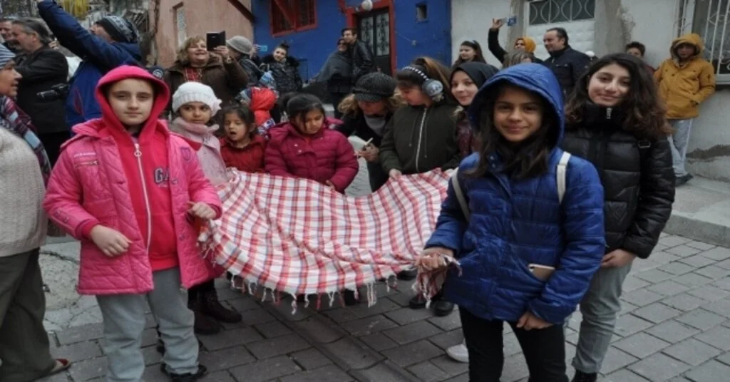 Afyonkarahisarda Asırlık Adine Pilavı Geleneği Yaşatılıyor