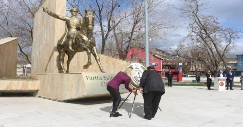 Ağrıda 23 Nisan Ulusal Egemenlik Ve Çocuk Bayramı Kutlandı