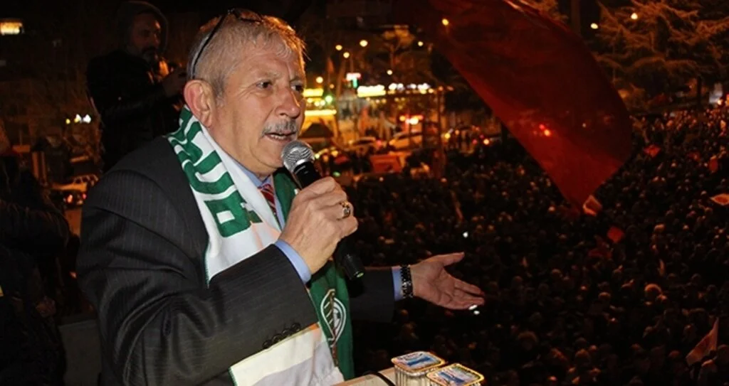 Amasya Belediye Başkanı Cafer Özdemir: Amasya'nın üzerinden ölü toprağını atacağız