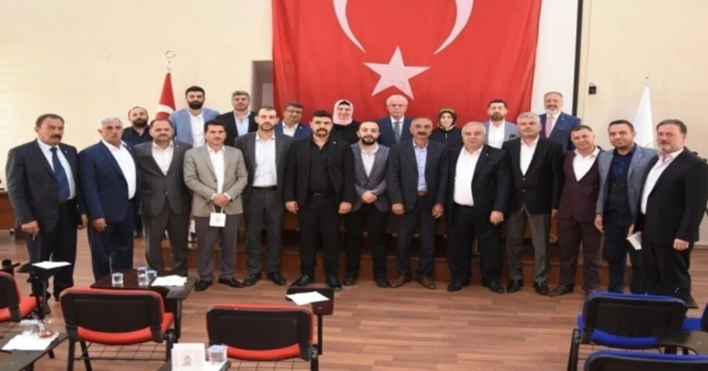 Artuklu Belediyesi Seçimden Sonra İlk Meclis Toplantısını Gerçekleştirdi
