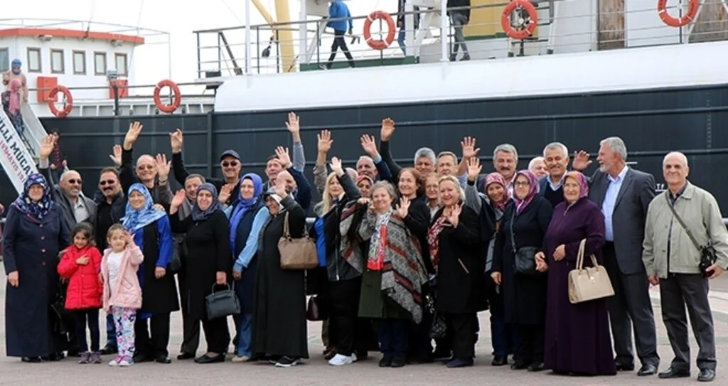 Asker Arkadaşları 40 Yıl Sonra Buluştu