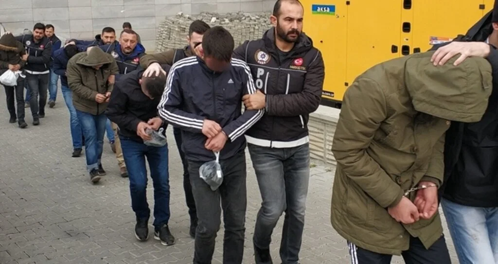 Bafra'da 5 Torbacı Cezaevinde