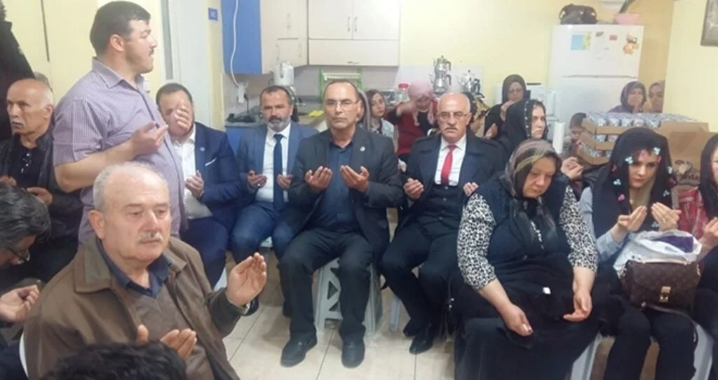 Bafra’da Şehitlere Dua