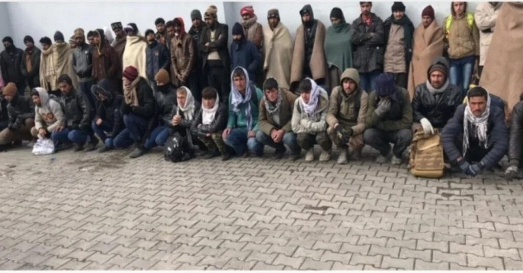 Başkalede 132 Kaçak Göçmen Yakalandı