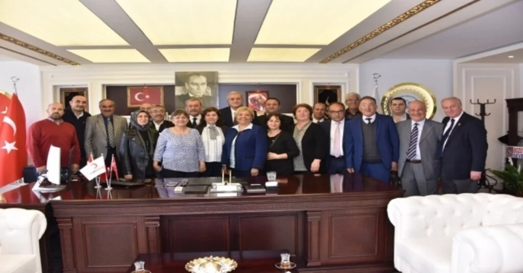 Başkan Bakkalcıoğlu Misafirlerini Ağırlıyor