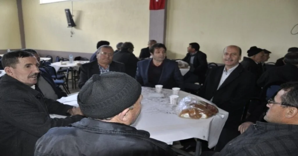 Başkan Bozkurt, Muhtar Çelikin Mevlid-İ Şerif Programına Katıldı