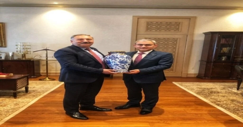 Başkan Işık, Ankarada Kütahya İçin İki Önemli Görüşme Yaptı
